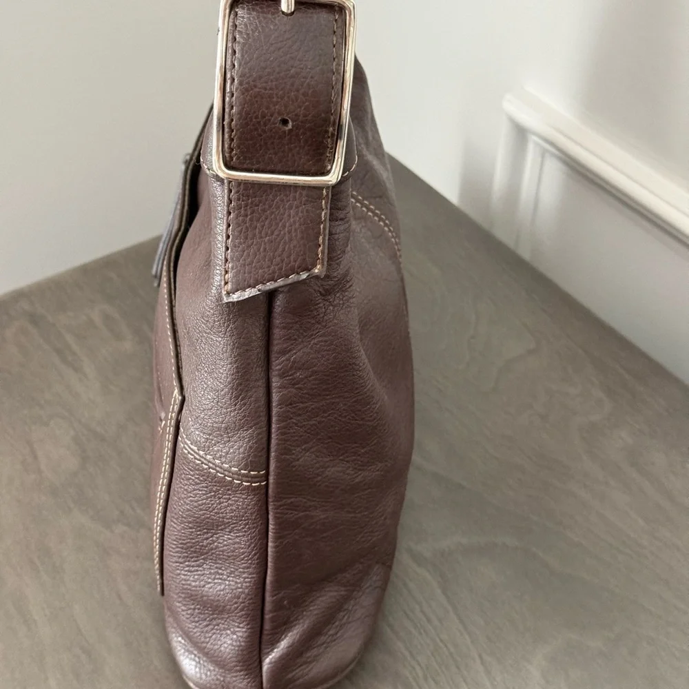 Liz Claiborne Brown Leather Shoulder Handbag